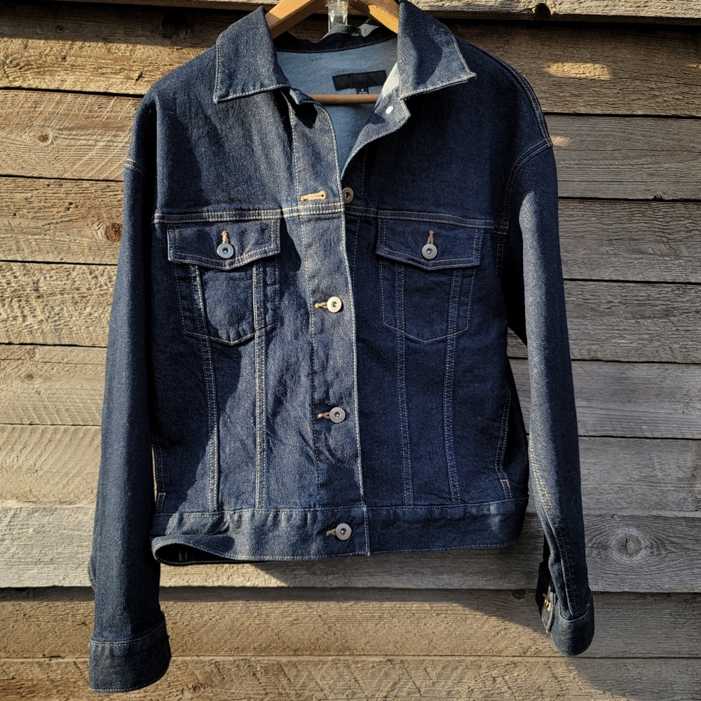 UNI QLO Denim Jean Jacket